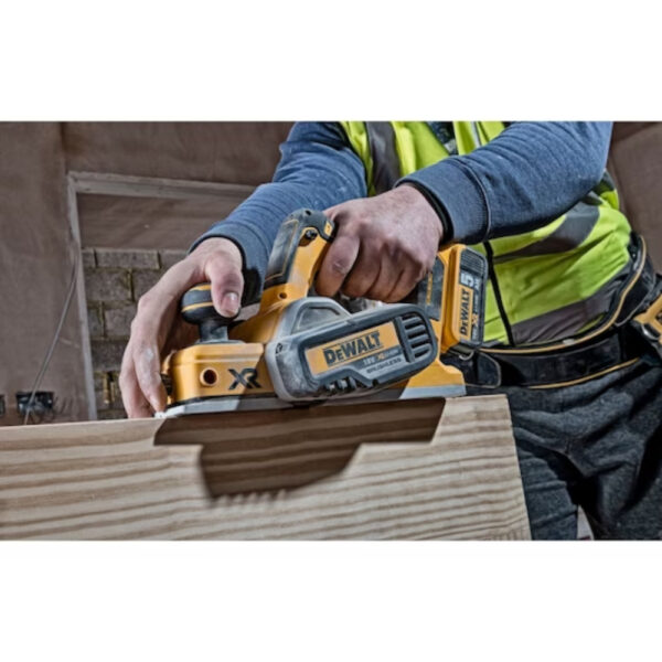 DeWALT DCP580N-XJ 18V XR Planer - Bare Unit