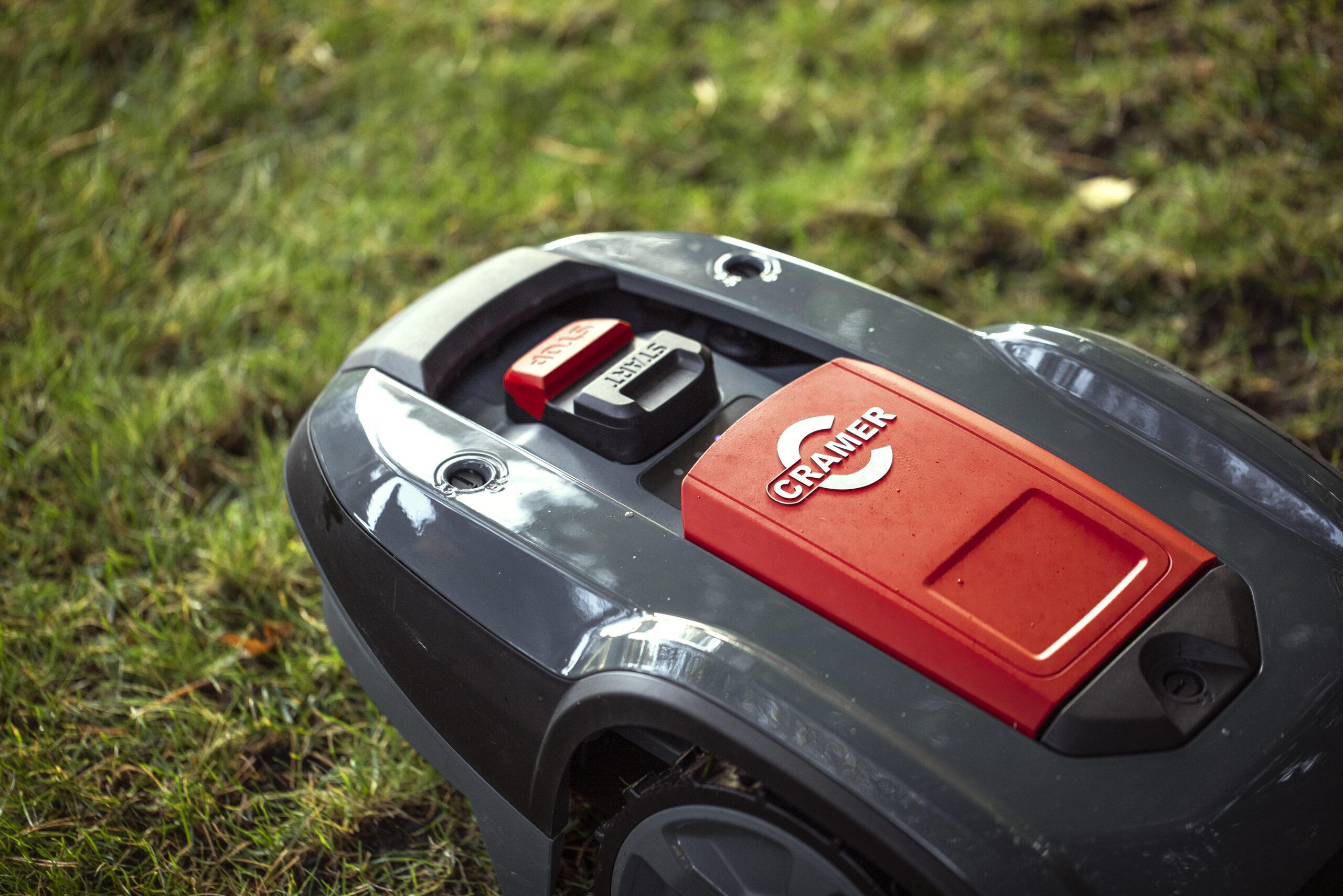 Cramer RM800 Boundary-Wired Robotic Mower