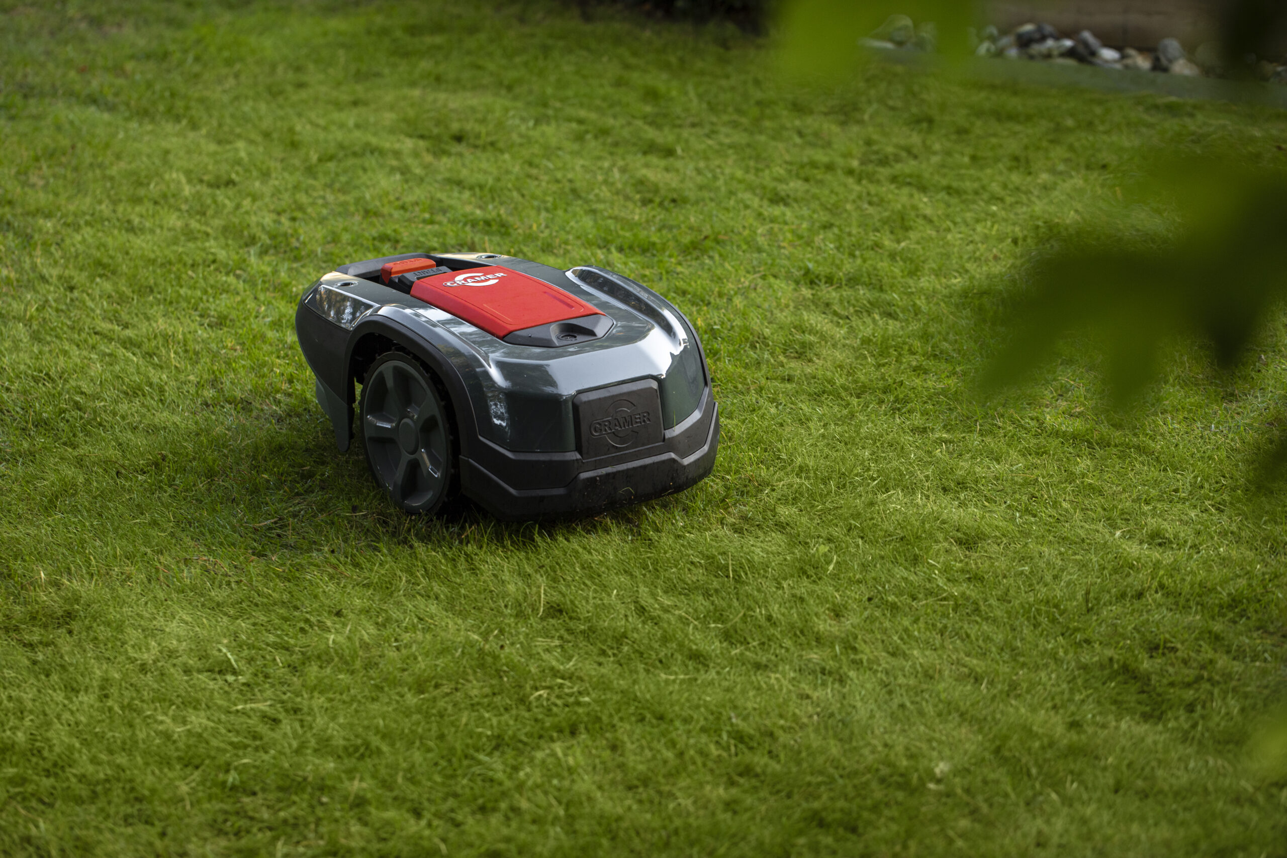 Cramer RM800 Boundary-Wired Robotic Mower