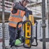DEWALT POWERSHIFT™ DCPS310N-XJ Backpack Vibrator Kit - Image 5