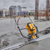 DEWALT POWERSHIFT™ DCPS330N-XJ Concrete Power Screed Kit - Image 4