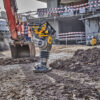 DEWALT POWERSHIFT™ DCPS660N-XJ 60KG Class Rammer Kit - Image 5