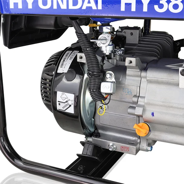 Hyundai 3.2kW / 4kVa* Recoil Start Site Petrol Generator | HY3800L-2