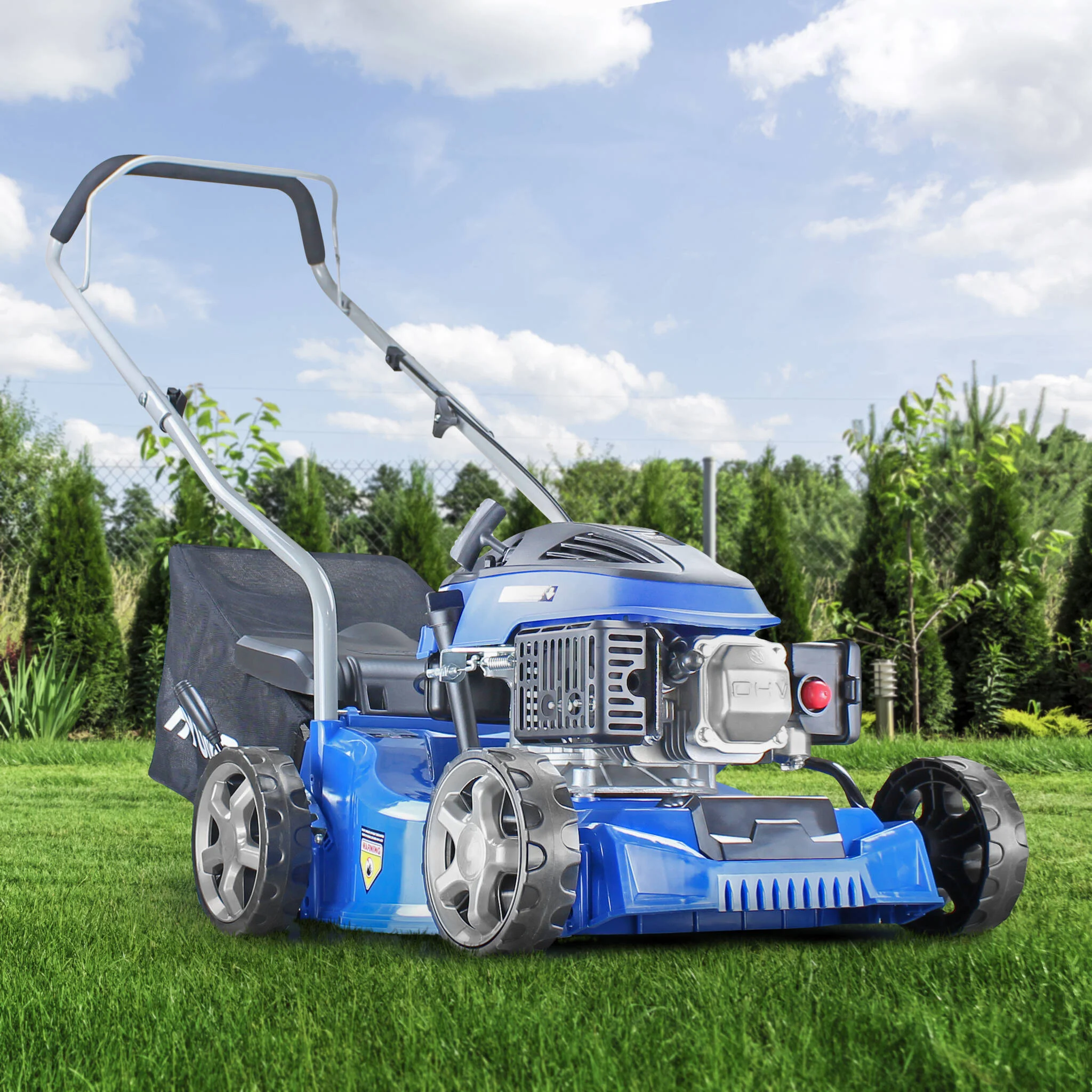 Hyundai HYM400P 16"/40cm 79cc Petrol Lawnmower