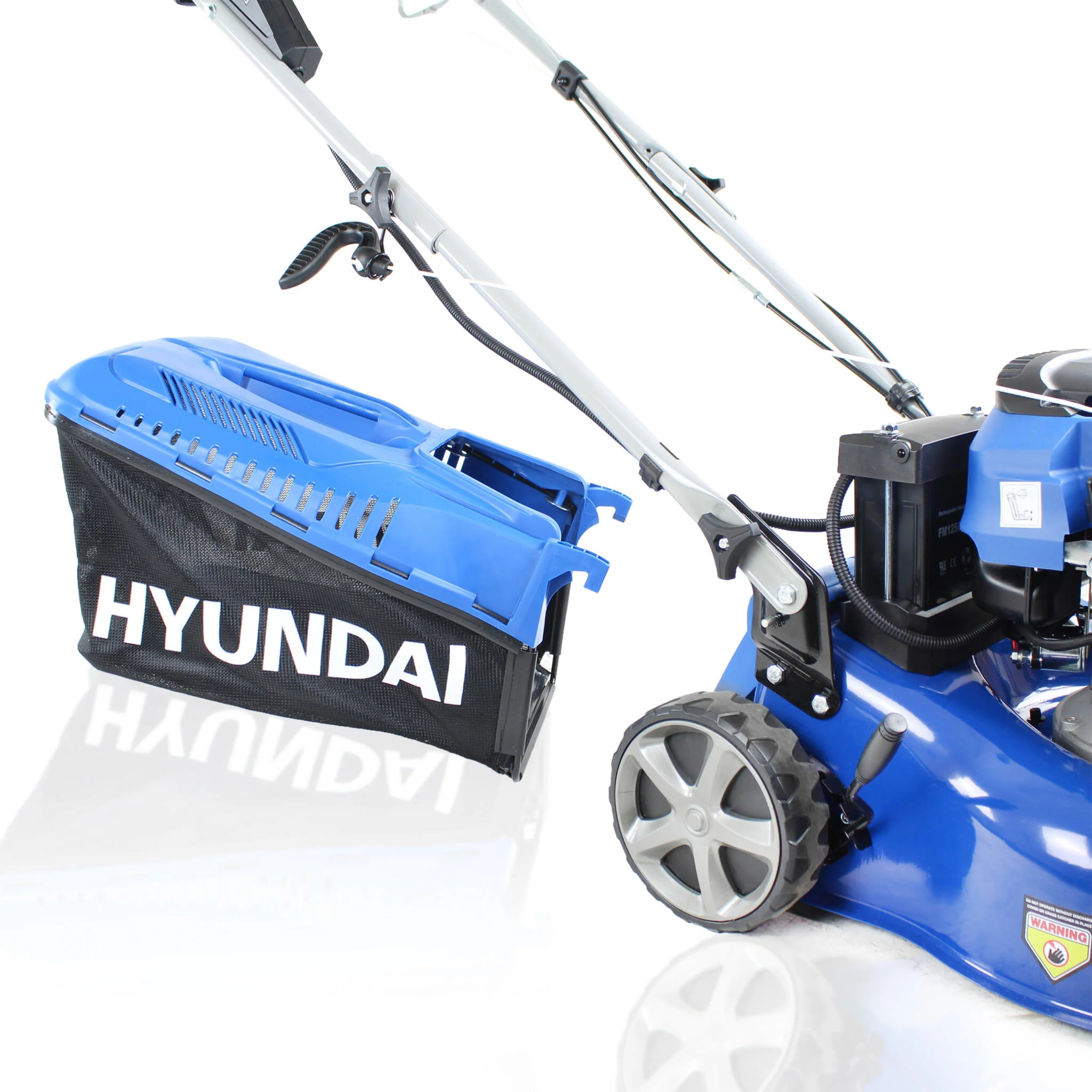 Hyundai HYM430SPE 17"/42cm 139cc Electric-Start Self-Propelled Petrol Lawnmower