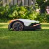 STIHL iMOW® 5 Robotic Mower For Lawns Up To 1,500 m² With App Control - Image 5