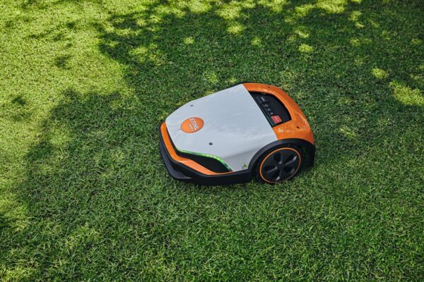 STIHL iMOW® 5 Robotic Mower For Lawns Up To 1,500 m² With App Control