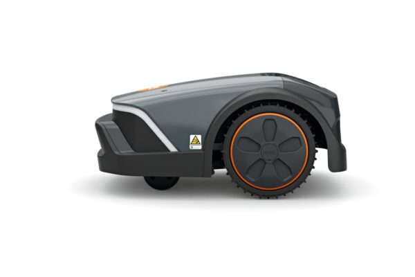 STIHL iMOW® 4 EVO Robotic Mower For Lawns Up To 1,000 m² With 4G Connectivity