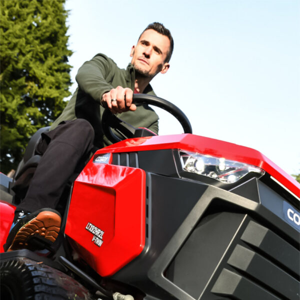 Cobra LTX92HR2L 36” Premium Lawn Tractor With Hydro Drive