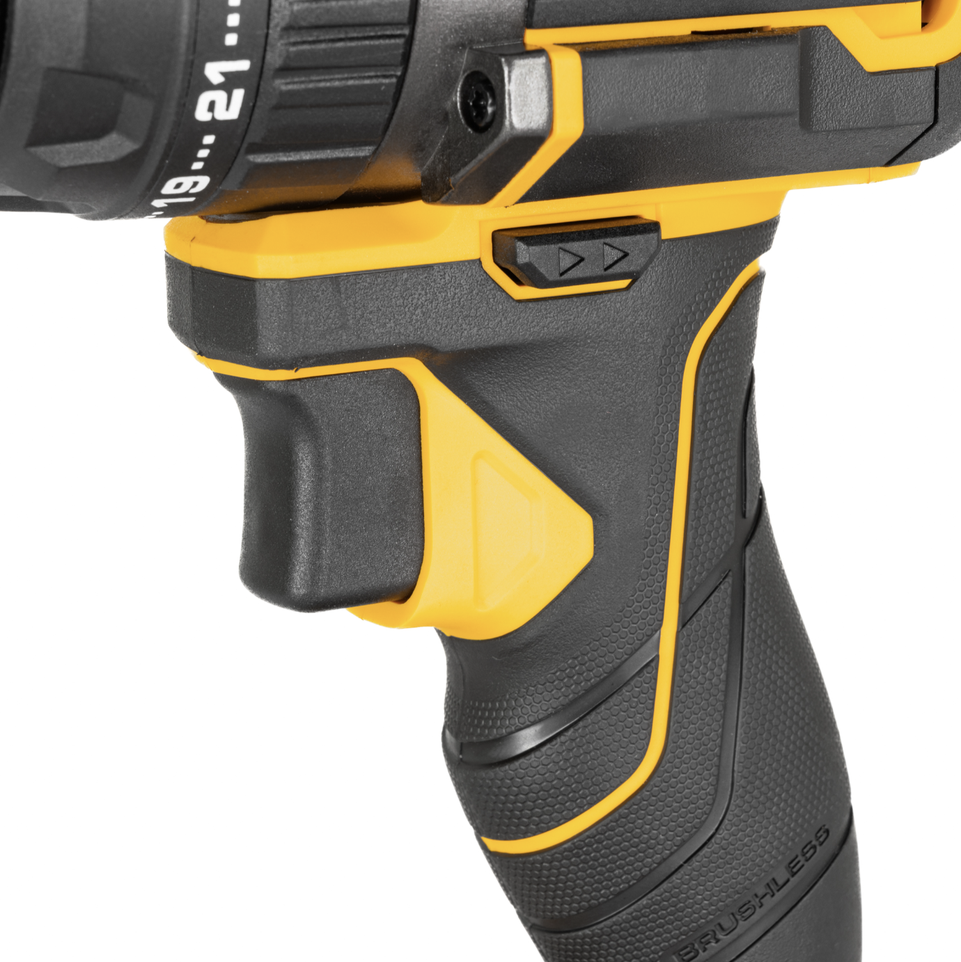 JCB Pro 18V Kit With 75Nm Combi Drill And 115mm Angle Grinder, 2 x 5.0Ah Batteries, Fast Charger And Soft Tool Bag