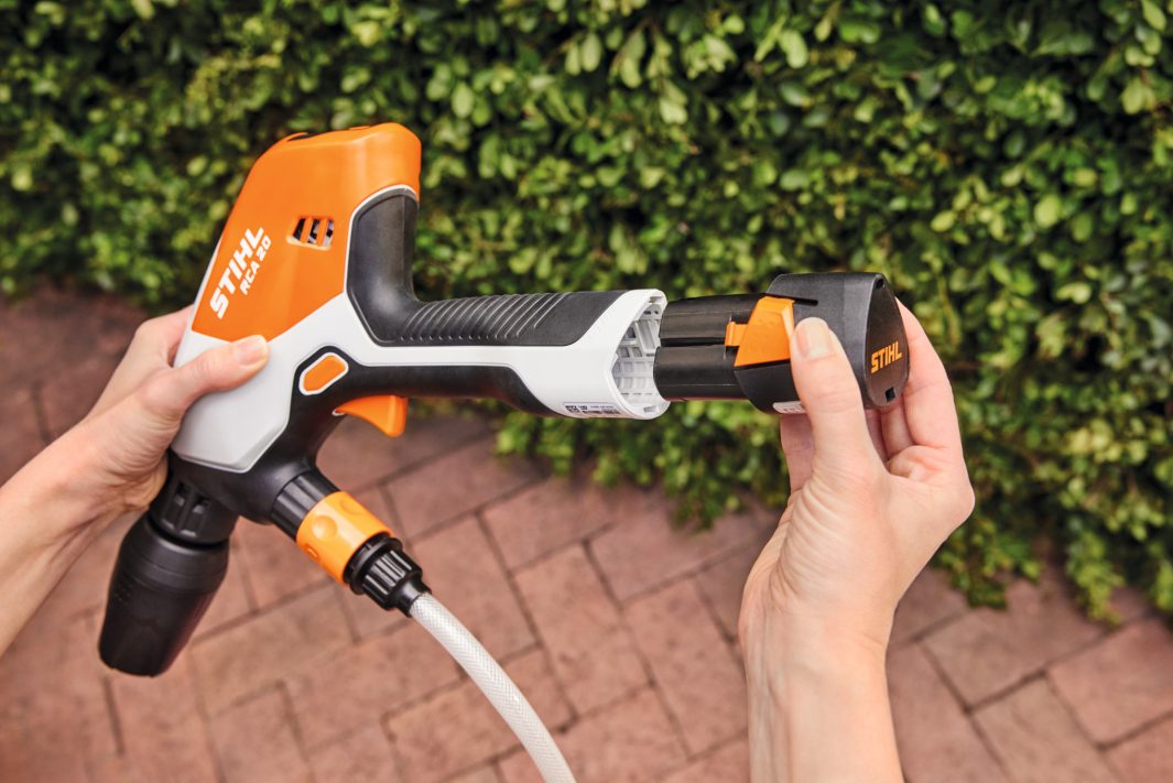 STIHL RCA 20 Cordless Pressure Washer - AS System
