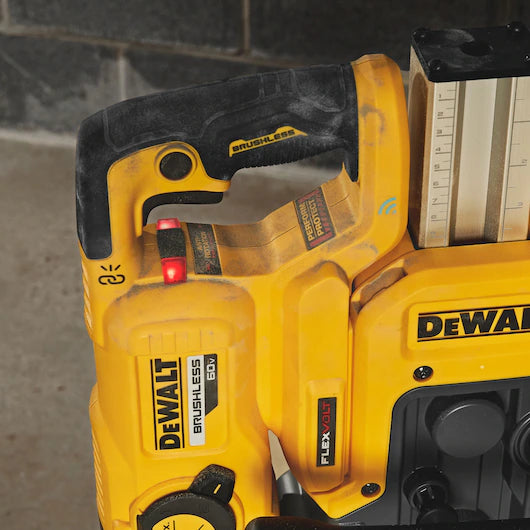 DEWALT POWERSHIFT™ DCPS151-XJ & DCD150NK-XJ Diamond Core Drill Stand Kit