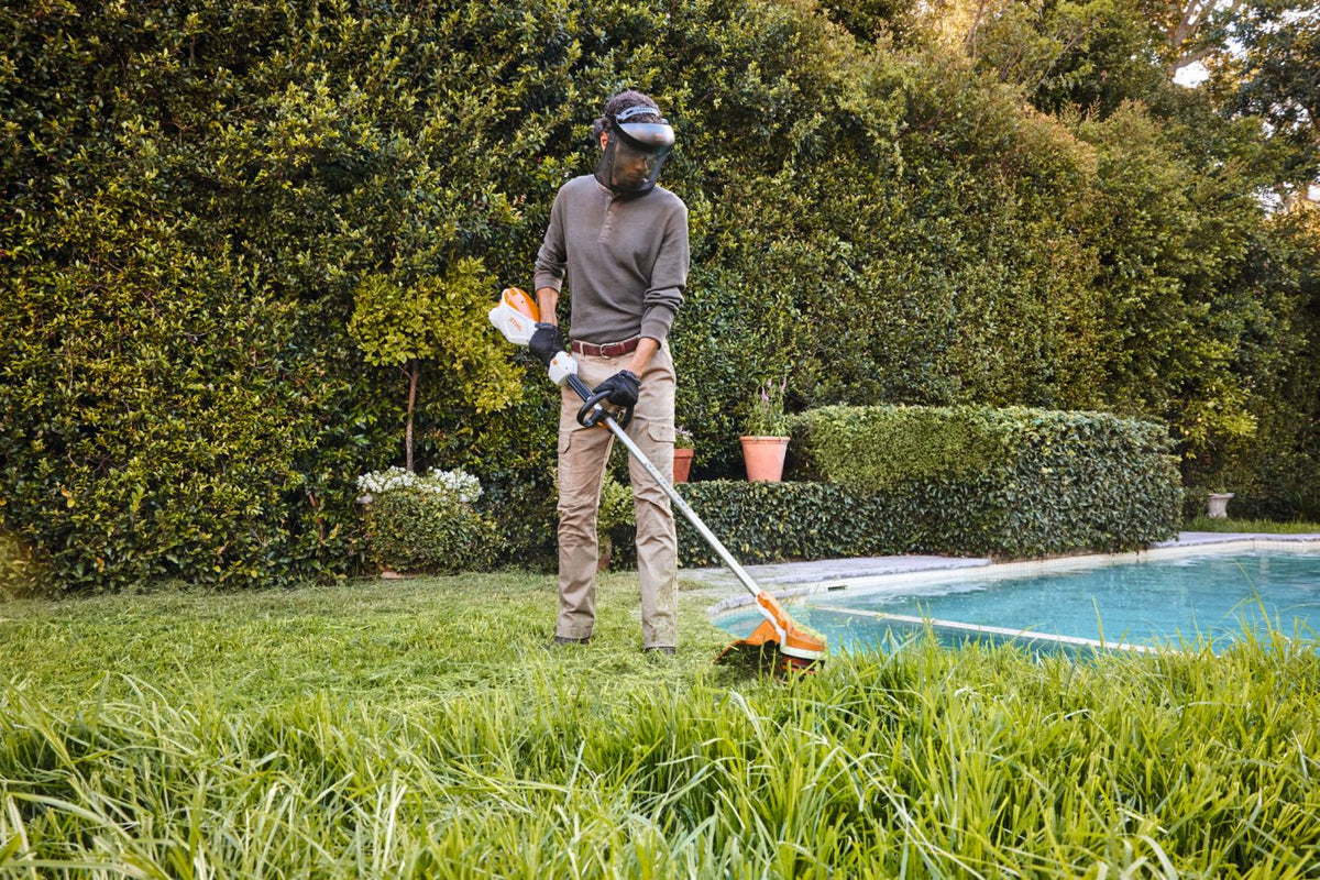 STIHL FSA 110 R Cordless Brushcutter – AP System