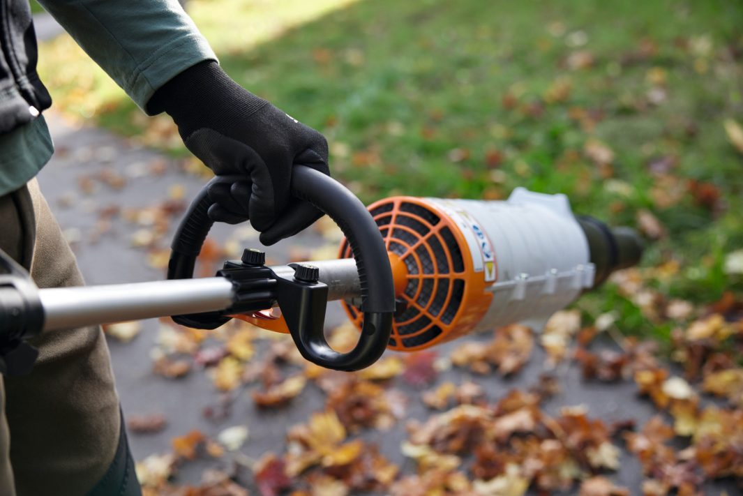 STIHL KMA 120 R Cordless Kombiengine - AP System
