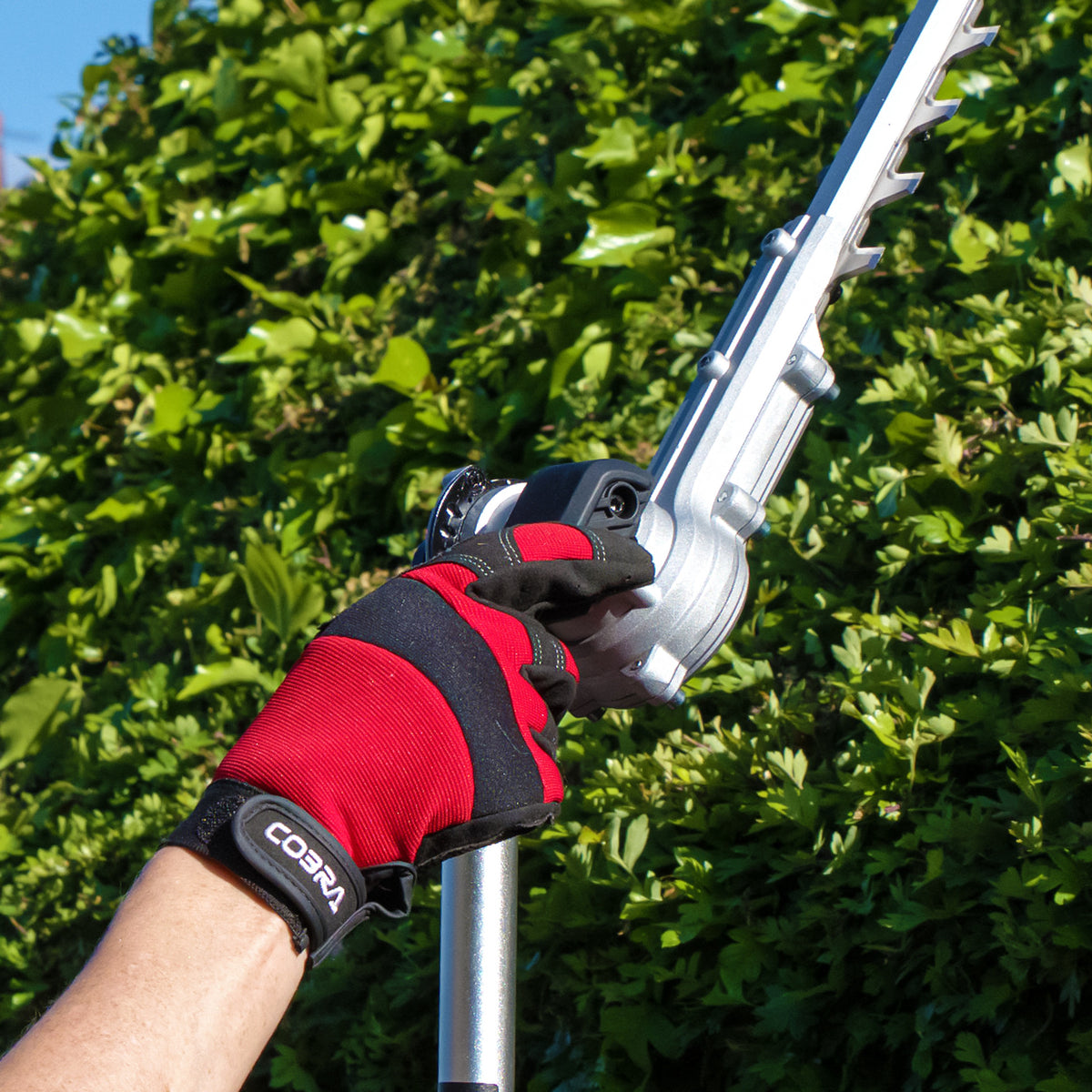 COBRA MT40VXKIT Cordless 40V Max+ Multi-Tool Kit With Hedge Trimmer & Pole Pruner