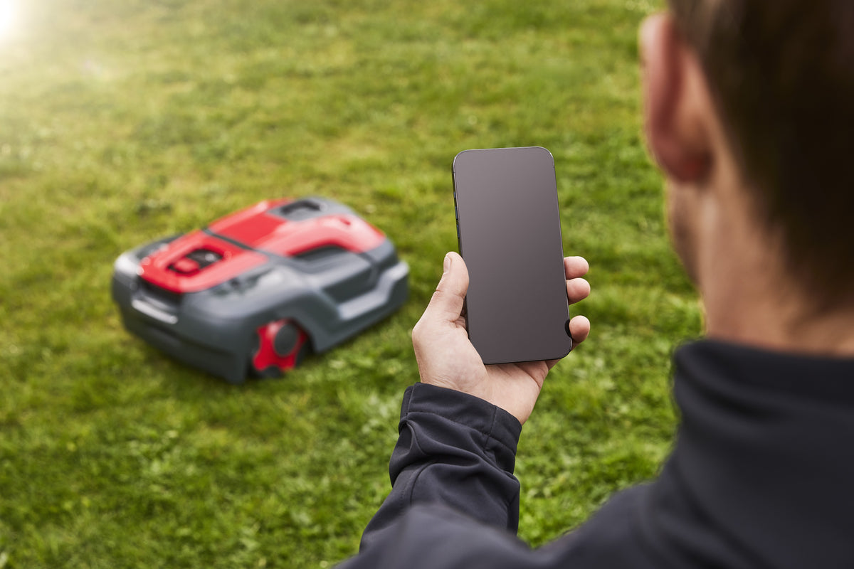 Cramer AiConic 5 Robotic RTK Mower
