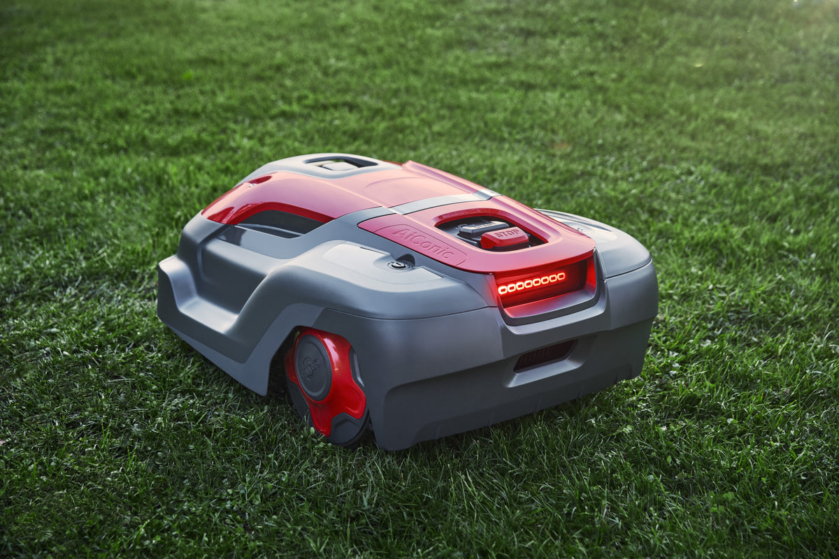 Cramer AiConic 5 Robotic RTK Mower