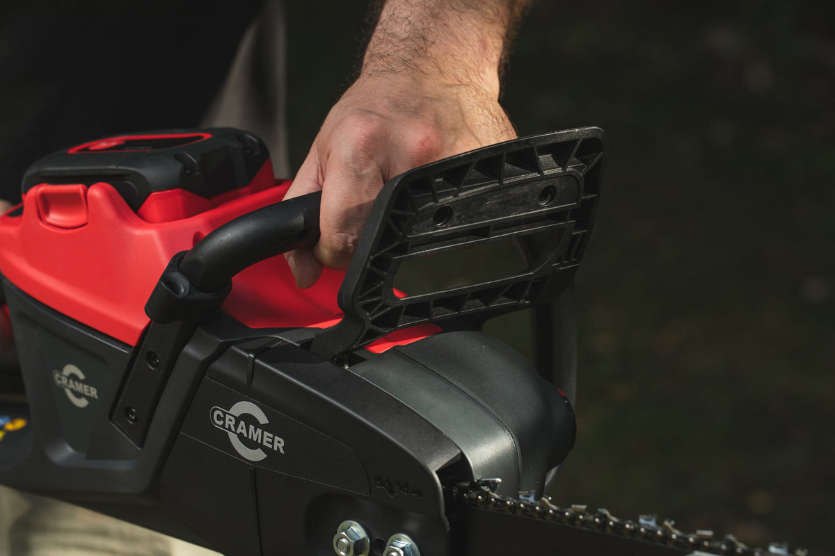 Cramer 82CS27 Battery Chainsaw