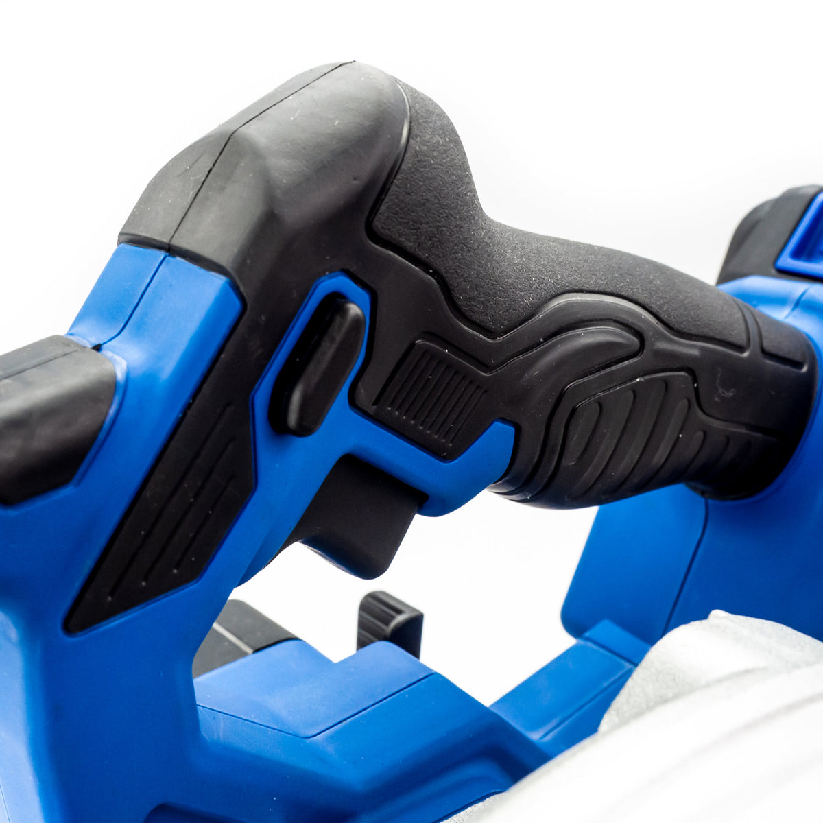 Hyundai 20V MAX Li-Ion Cordless Circular Saw | HY2183