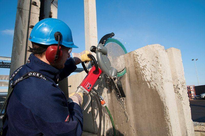 Hycon HRS Handheld Hydraulic Ring Saw