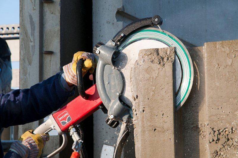 Hycon HRS Handheld Hydraulic Ring Saw