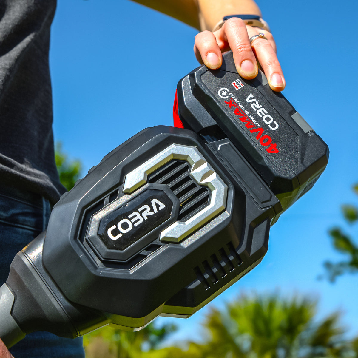 COBRA MT40VXKIT Cordless 40V Max+ Multi-Tool Kit With Hedge Trimmer & Pole Pruner