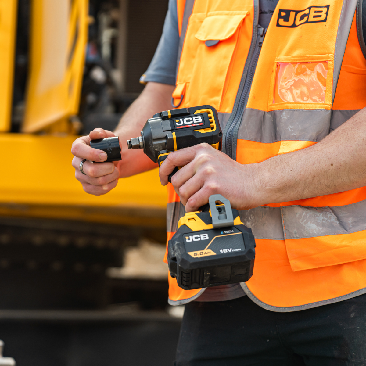 JCB Pro 18V Impact Wrench 1/2" 400Nm Fastening (Bare Tool)