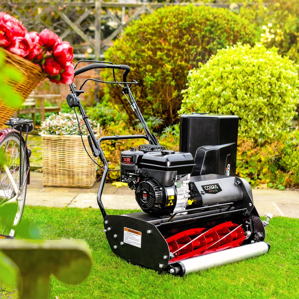 COBRA Fortis25B 25" Cobra Fortis Petrol Cylinder Lawnmower