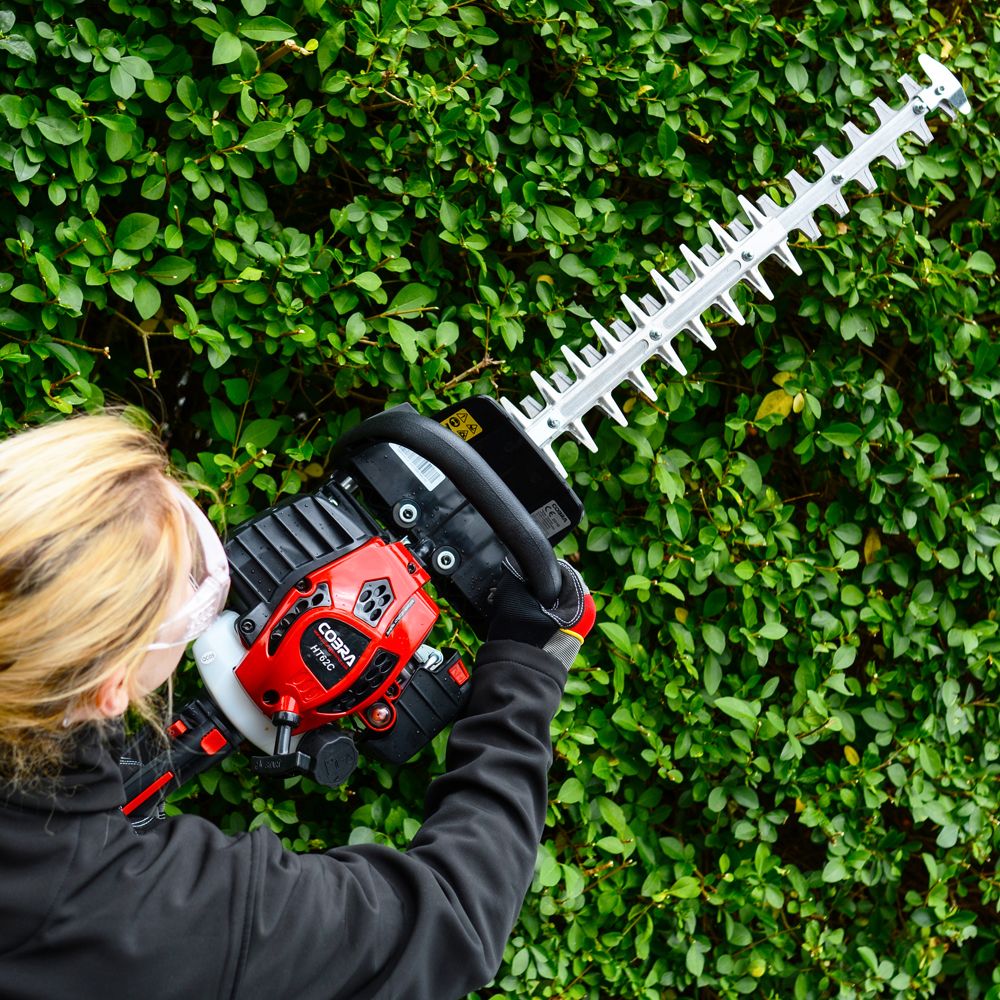 COBRA HT62C Petrol Hedge Trimmer
