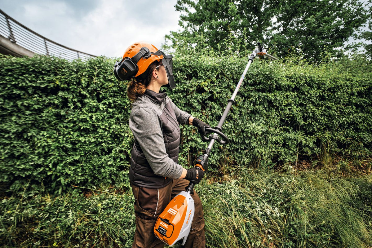 STIHL HLA 140 B Cordless Long-Reach Hedge Trimmer 60 cm
